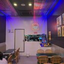 세븐일레븐 정자헤리츠점 | 분당수제버거 맛집 브리즈번버거앤비어, 클래식 버거와 스파이시쉬림프 버거