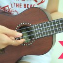 우쿨렐레 이미지