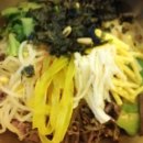 비빔밥과 덮밥 이미지