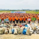 국제위러브유운동본부, 목포지부 회원 "깨끗한 세상은 우리 손으로" 이미지