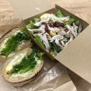 샐러디배곧점 이미지