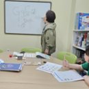 5월 둘째주 영어교실 - 스토리텔링＜What's wrong with this picture?＞ 이미지