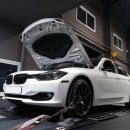 BMW 320D F30 N47 디젤 후륜구동 위드엔지니어링 출력.파워.연비업그레이드 다이노젯 섀시다이나모 휠마력212마력 토크40kg.m으로 튜닝하였습니다. 이미지