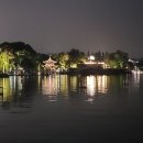 서호달빛 | 항저우 밤산책 ｜ 번화한 거리 지나 서호까지, 낭만이 흐른 밤