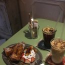 프라하 | 연희동 브런치 맛집, 연희동카페 체코식 카바르나 프라하 방문후기