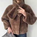 페이크릴 쇼핑하우