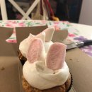 비건 베이커리 당근 컵케이크 이미지