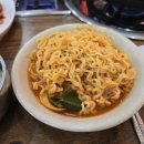 생돼지 김치찌개 생삼겹 이미지