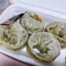 냥이 많은 식탁 이미지