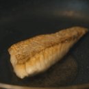 고독한 참치육회덮밥 참돔소테 이미지