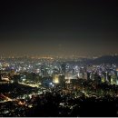 경복궁역 1번출구 앞 이미지