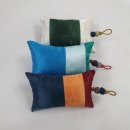 전통 손바느질 공예 이미지