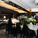 더 플라잉 팬 화이트