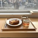 cafe 바람구름 | 용산 후암동 숙대입구역 카페 스몰이터 감성적 햇살 맛집 내돈내산 후기