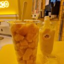 고망고 홍대입구역점 | [마포구] 고망고 홍대입구역점에서 1L 망고한가득과 망고마카롱 먹은 후기 / 위치, 메뉴, 가격