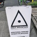 시애틀 크래프트 맥주투어 홀리마운틴 탭룸Holy Mountain Brewing Interbay Taproom