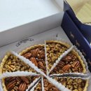 호두파이 이야기 | [도곡동 맛집] 호두까끼형제 – 호두앤피칸파이 홀+우유크림 호두파이 포장 후기