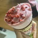 슈퍼콘 딸기 먹어요 🍦🍓 이미지