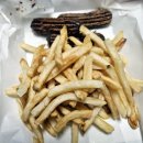 맥도날드 와사비 쉬림프 버거 후기 | 딸기쉐이크 조합 의외로 괜찮았던 배달메뉴