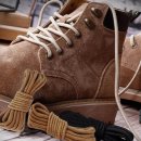 단아한 신발 이미지