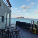 삼성열쇠조명 | 침대 위에서 바다를 보다, 제주 금능해변 오션뷰 숙소 제주마중펜션 카페룸 솔직 후기