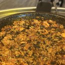 장닭과촌닭 이미지