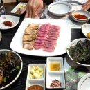 돋질로R 다이닝코드