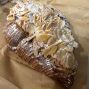 신동-55 | 경기 수원 신동 카페거리 베이커리 맛집 뺑띠에 주말 웨이팅 주차