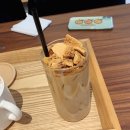 [카레클린트 청담점] 청담 가구가 있는 이색카페맛집/압구정로데오 근처 수다떨기 좋은 청담 커피맛집