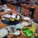 협재돈대장 | 제주협재맛집 협재돈대장 흑돼지를 솥뚜껑에!