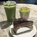 반포대로23길 6 | 서초 “카페드리옹 사랑의교회점” | 밀푀유 맛집에서 먹은 쇼콜라샹티 케이크