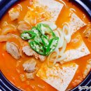 김치맛돼지네