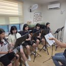 노래로 배우는 우쿨렐레 이미지