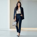 씨제이올리브영(주) 올리브영 명동 타운 | 명동 뷰티 성지 탄생! 올리브영 센트럴 명동 타운, K-뷰티 쇼핑의 새로운 중심지로!