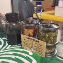 서울용암초등학교 | 서울 용산 샐몬무쌉, salmon moosab, 타이 음식, 방콕 현지의 맛, 해방촌 안의 태국