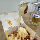 맘스터치 핫치즈밤순살치킨 내돈내산 후기｜치즈듬뿍 신상치킨+매콤김떡만 리뷰