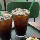 리띵커피 이미지