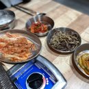 꽃돼지네 이미지