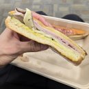 다저스호프 | 여행 - LA 5일차 Porto's Bakery and Cafe, 버뱅크 공항(BUR) to 샌프란(SFO) - 미국 국내선 탑승 후기