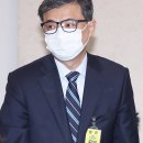 마스크증인&#39; 진화위 국장, 2년 연속 국정감사장 퇴장 이미지