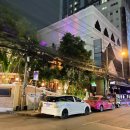 방콕호텔 프로모션- 아이라 호텔 방콕 수쿰빗 2024년 11월1일- 2025년 3월31일. 1박당3200바트 시작. 호텔들의 골목이라 이미지