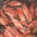 UR-[회룡로]-하-9 | 나는 지금, 꼭 황금으로 된 화살촉에 심장을 꿰뚫린 것처럼...