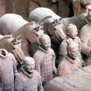 진시황제의 지하궁전 - 진시황릉의 병마용갱(兵馬俑坑) 이미지