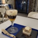 스톤스카이 | [내돈내산] 성수 커피, 디저트 맛집 '미디엄스톤' 솔직후기