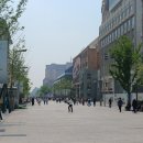 관우PC방 | [중국여행기] 베이징에서 시간여행? 80년대 골목이 살아있는 곳 | 베이징 왕푸징 '허핑궈쥐(和平菓局)'