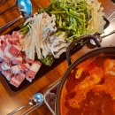 전복파는 청년 이미지