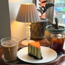 [을지로 카페] 을지로 숨겨진 아지트 '필요의방' 말차자몽케이크 추천 (내돈내산)