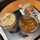 스타벅스 안양범계점 이미지