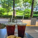 플로렛 | 양재천 카페 플로렛플라워카페 뷰맛집