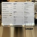 엠아이알오(MIRO) 이미지